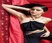 Indian petite celeb Ananya Pandey showing her skill to be dominant with lusty expression & a droolworthy pit show 👅 from indian fsi blog lusty mom sex 3gal and woman
